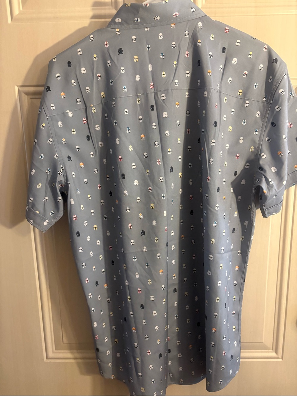 RSVLT Men’s LARGE NWT Button shirt Starwars Troopers Casual Golf - Picture 7 of 10